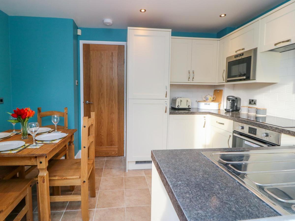17 Fewster Way Holiday home *